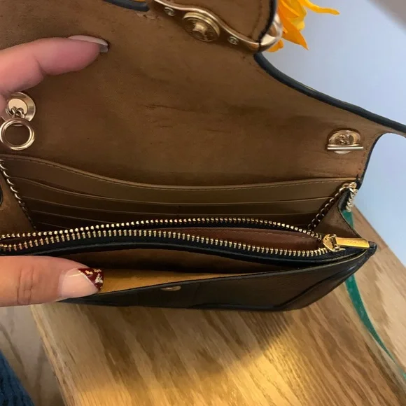 Elegant black COACH authentic Clutch gold Chain Strap - Picture 5 of 7